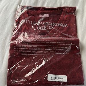 NWT Cabernet 2X T-Shirt